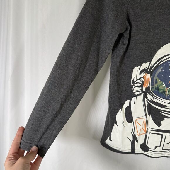 Tommy Bahama Shirt Boys 8 Grey Astronaut Dinosaur Graphic Print Long Sleeve - Picture 5 of 9